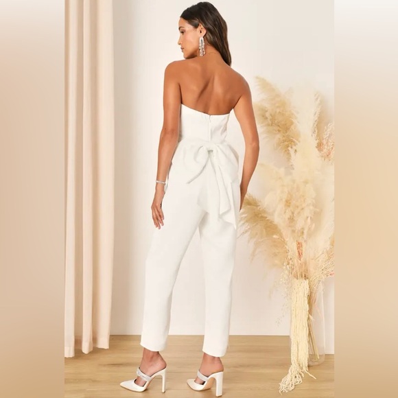 🆕#9 NWOT LULUS Beloved Bliss Ivory Strapless Slim jumpsuit, back Removable Bow. - Picture 4 of 15
